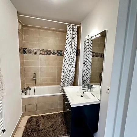 Apartment Duplex Meuble A 10min De Paris
