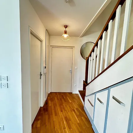 Apartment Duplex Meuble A 10min De Paris